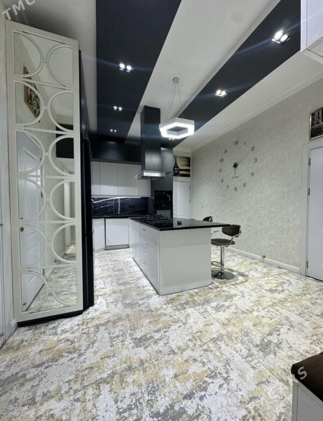 Срочно!!!Центр!Т.Ц.Аркач 5 ком - Ашхабад - img 1