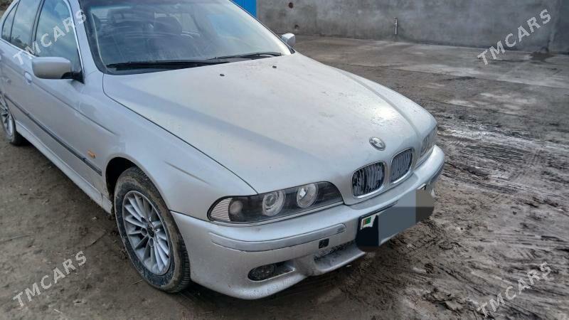 BMW 530 2000 - 120 000 TMT - Гурбансолтан Едже - img 1