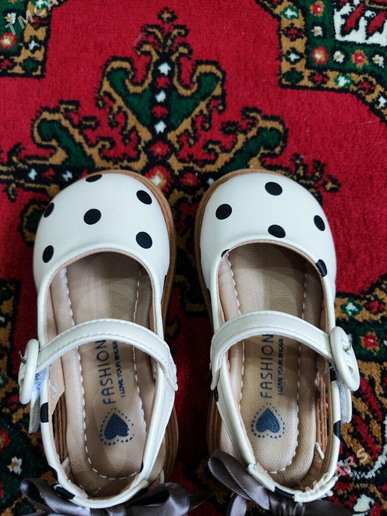 новые туфли 23 раз - Мары - img 1