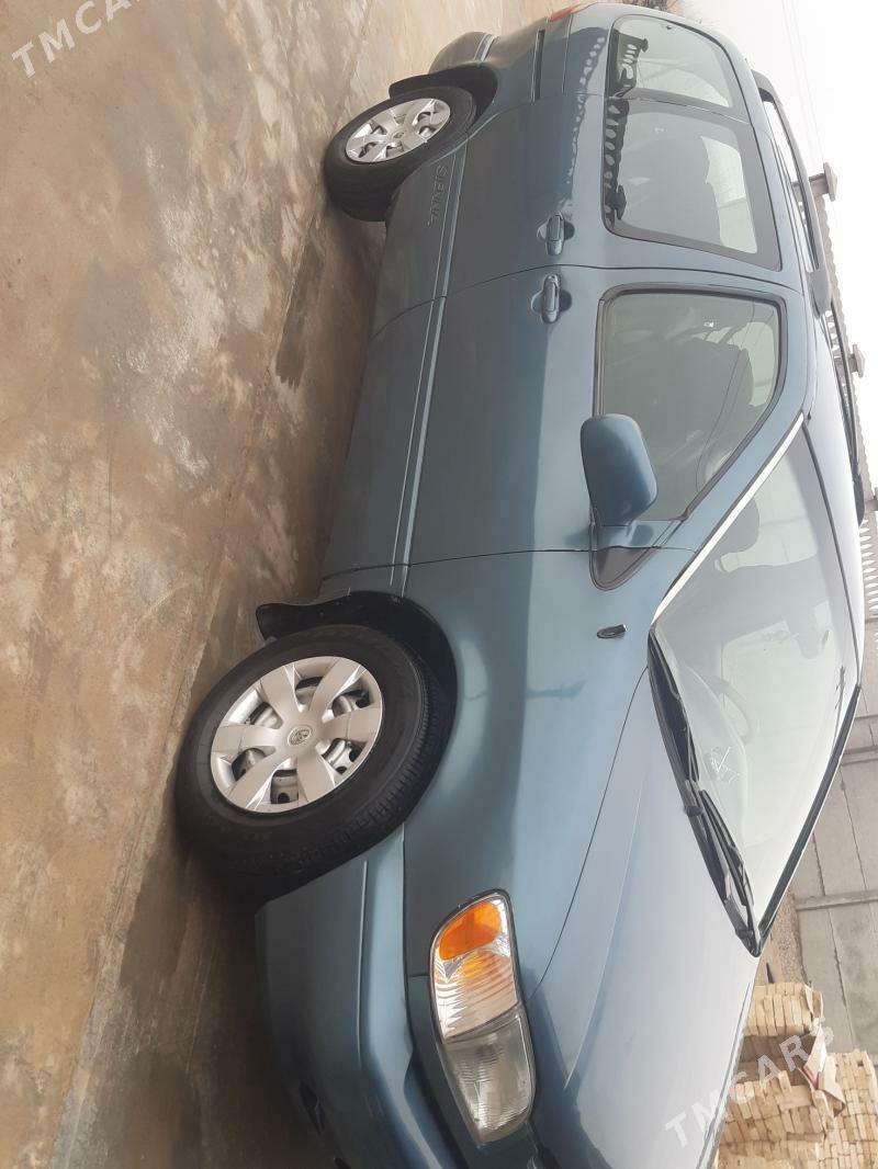 Toyota Sienna 2000 - 140 000 TMT - Baýramaly - img 1