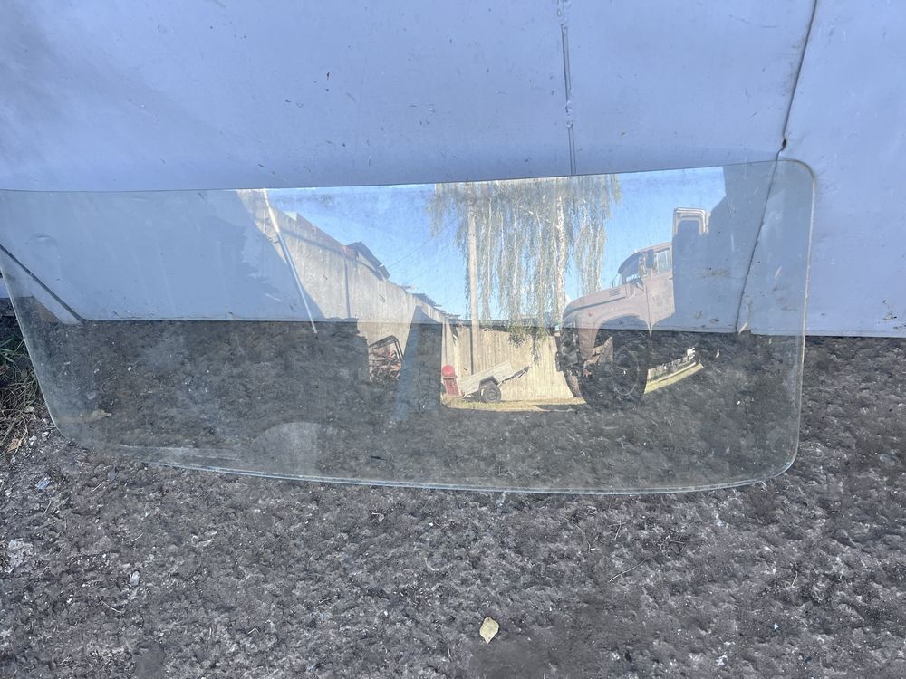 Лобовое стекло на Волгу 1 000 TMT - Туркменабат - img 1
