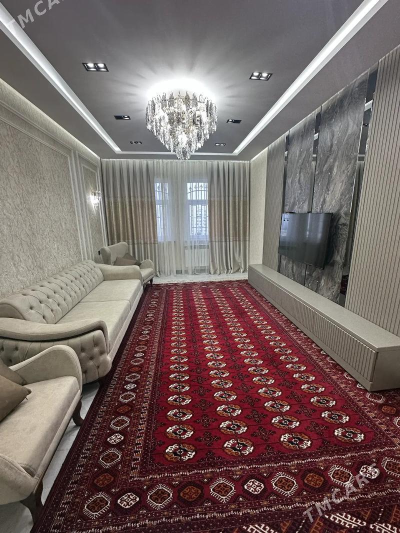 SATLYK JAY MIR 2/3 4 KOM LUKS - Parahat 2 - img 1