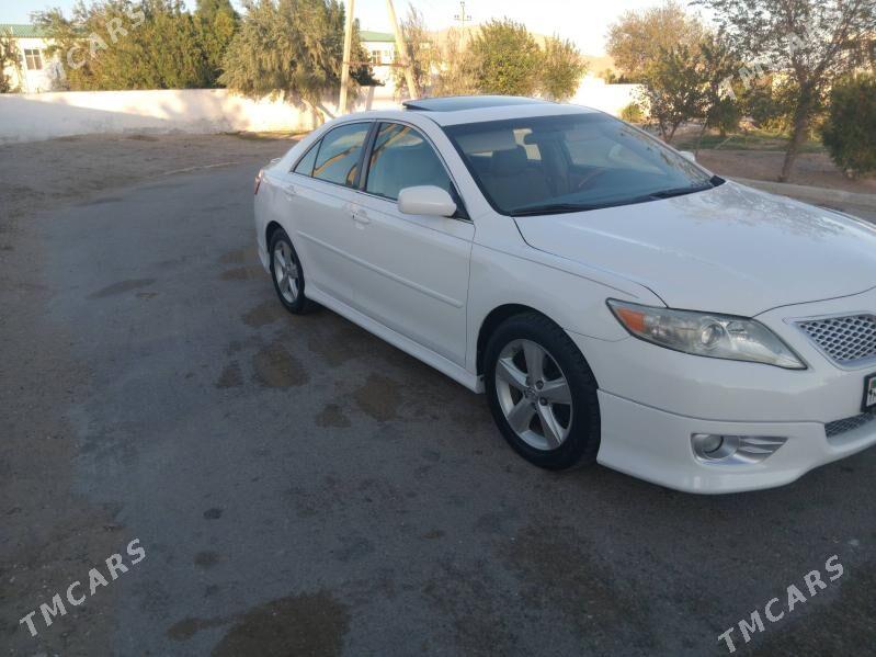 Toyota Camry 2011 - 230 000 TMT - Balkanabat - img 1