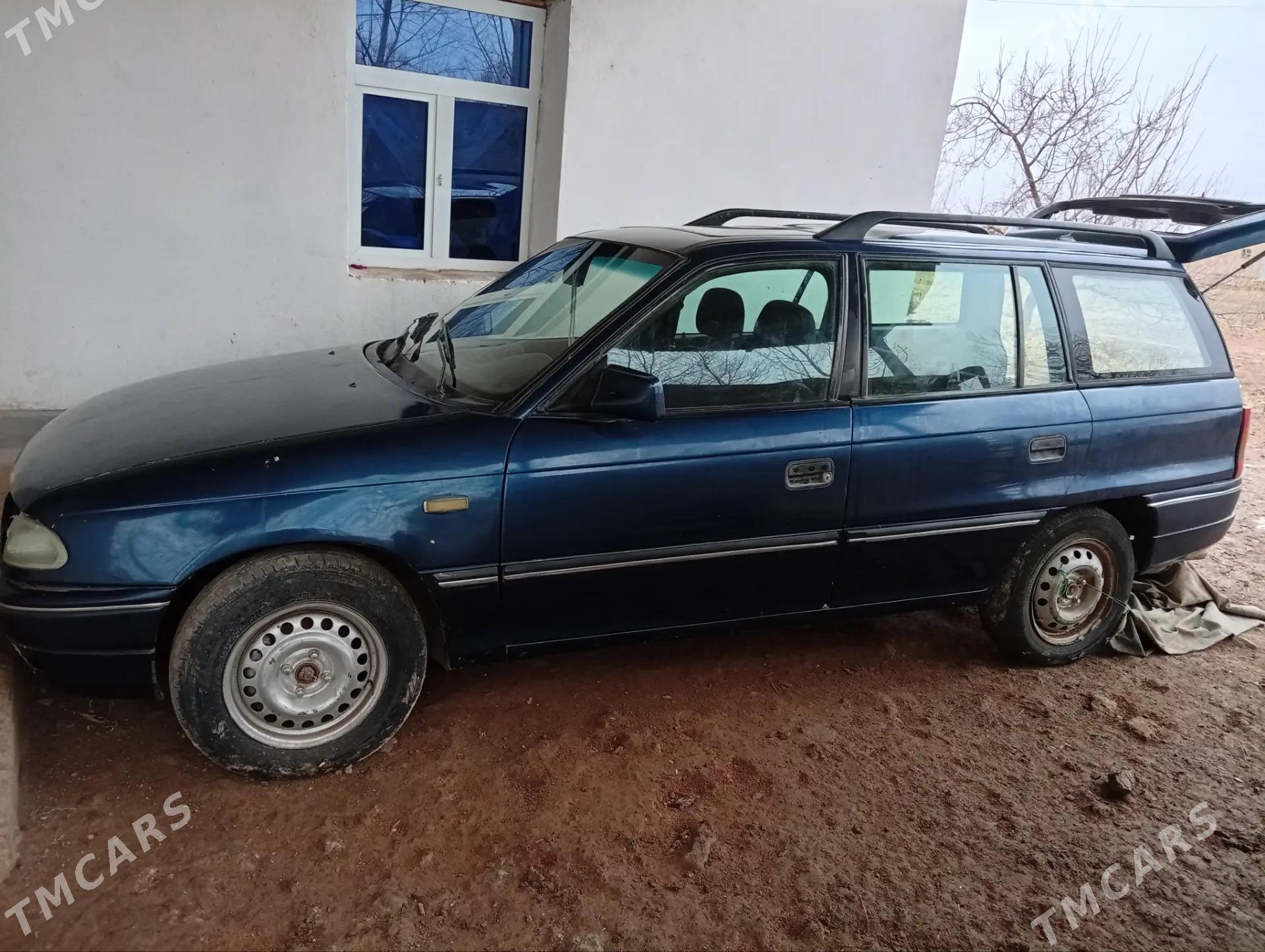 Opel Astra 1992 - 50 000 TMT - Губадаг - img 1
