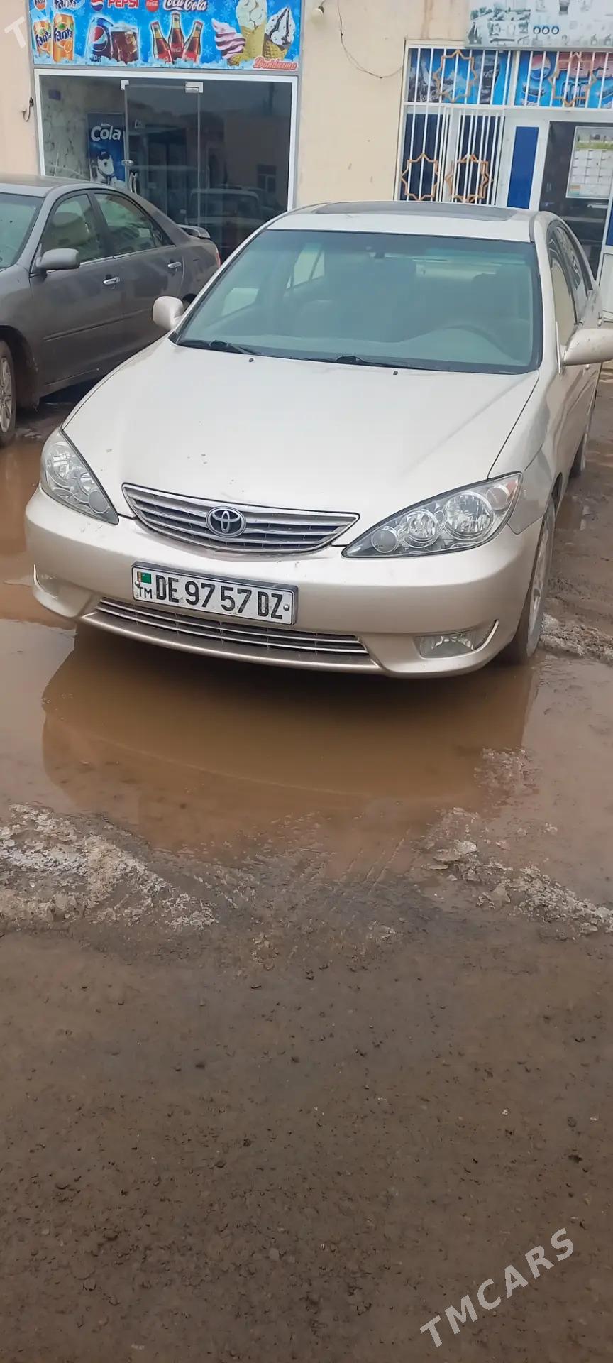 Toyota Camry 2002 - 165 000 TMT - Кёнеургенч - img 1