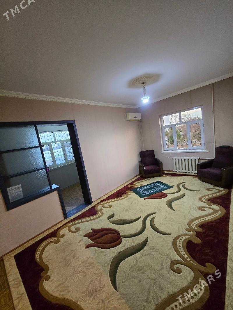 Eyesinden gowdanka 1komnat - Ашхабад - img 1