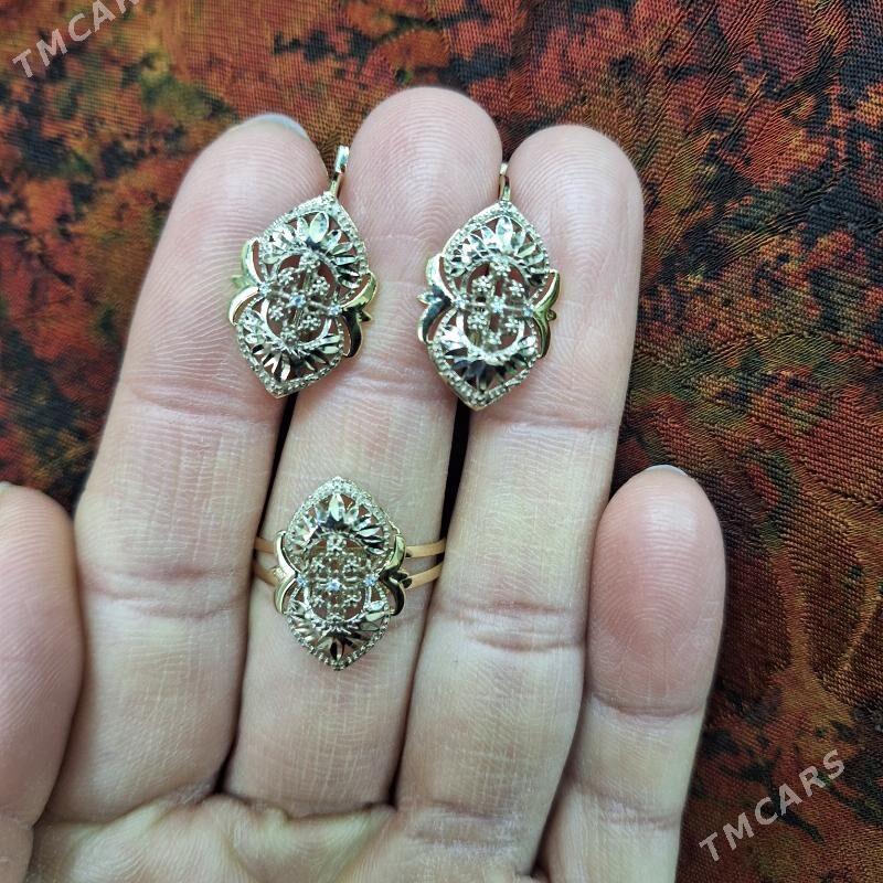 Gyzyl komplekt - Ашхабад - img 1