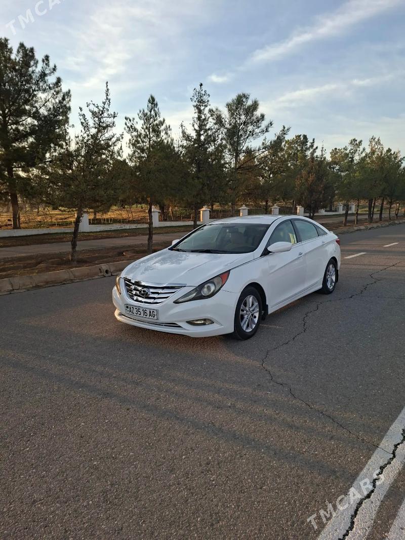 Hyundai Sonata 2011 - 160 000 TMT - 10 мкр - img 1