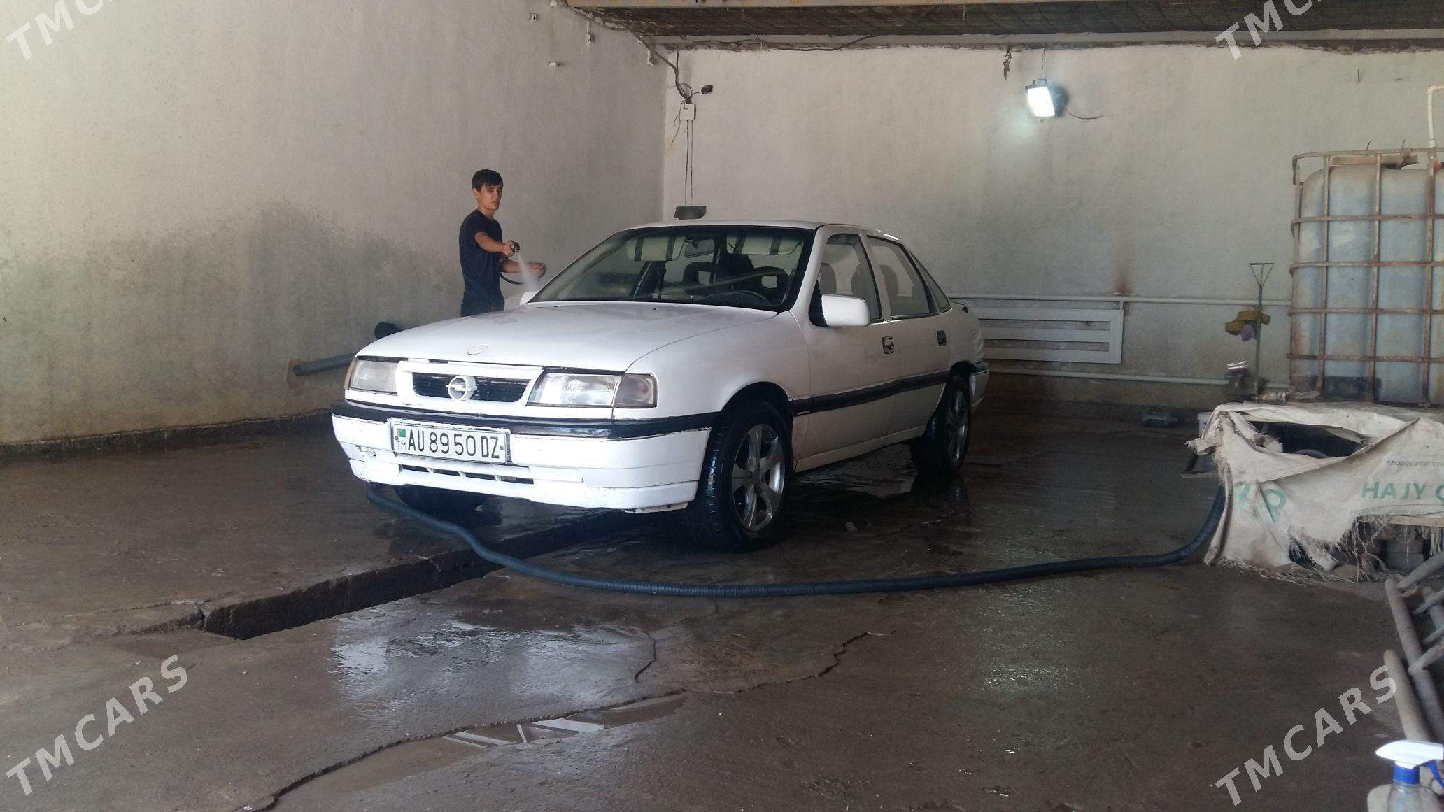 Opel Vectra 1990 - 25 000 TMT - Гороглы (Тагта) - img 1