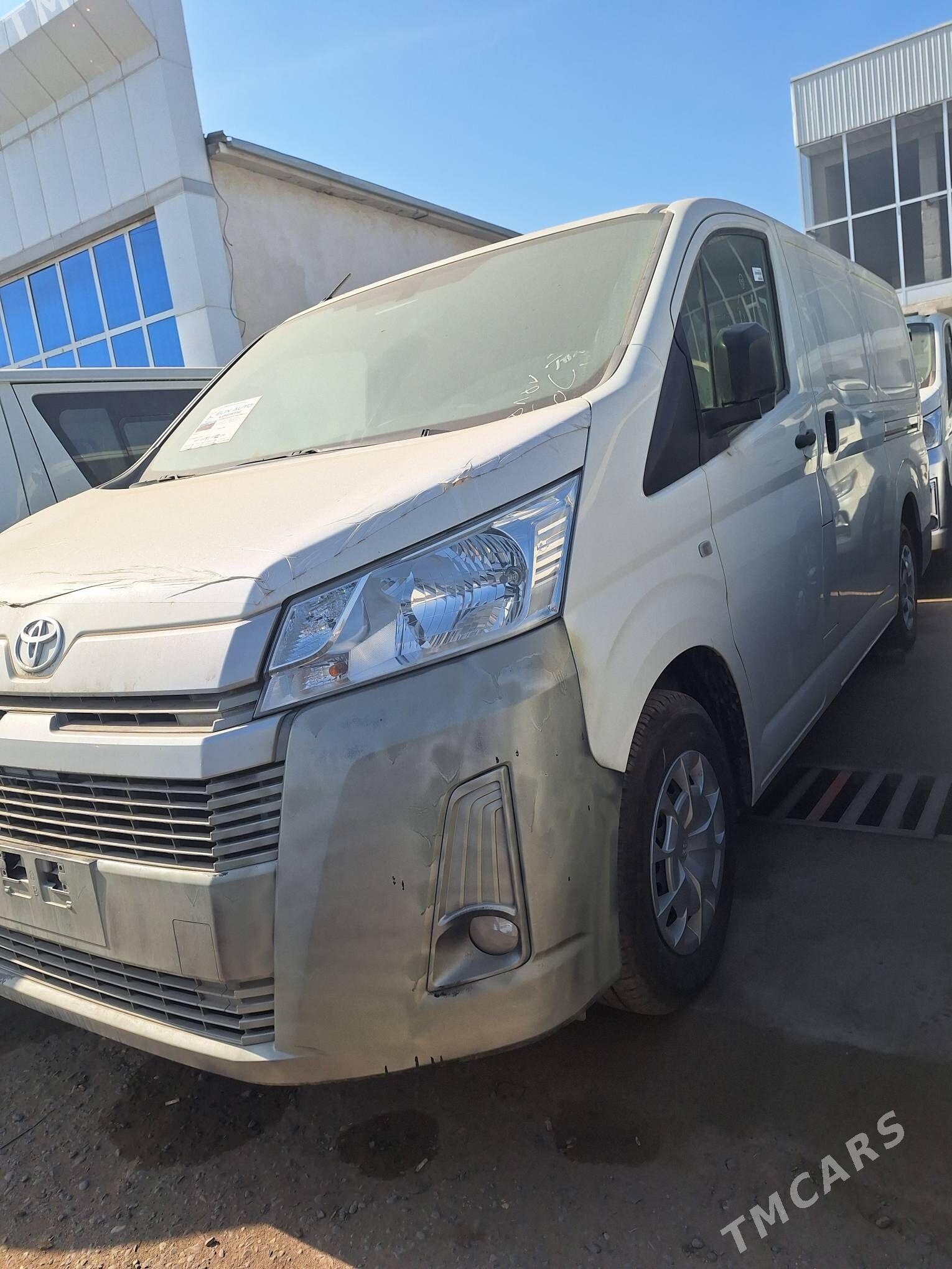 Toyota Hiace 2025 - 590 000 TMT - Мары - img 1