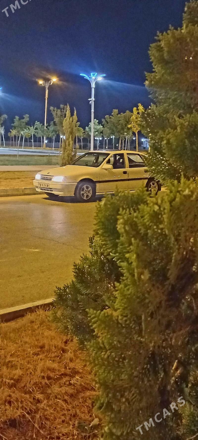 Opel Vectra 1990 - 34 000 TMT - Балканабат - img 1