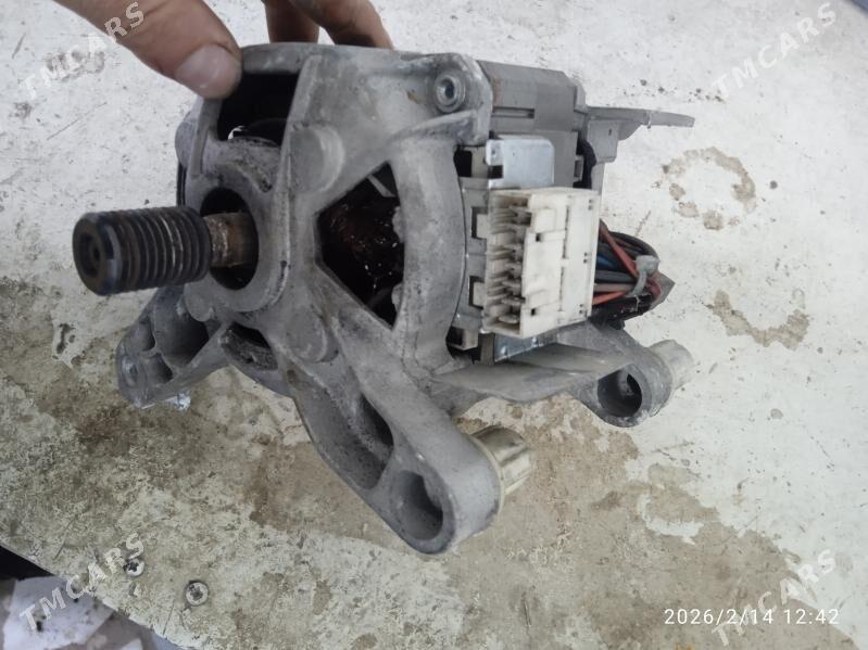 Mator kirmashin haysens 6 klo - Гурбансолтан Едже - img 1