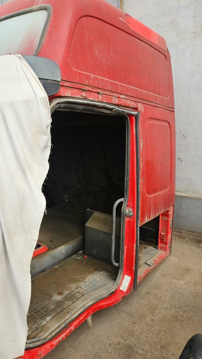 Volvo kabyna 40 000 TMT - Векильбазар - img 1