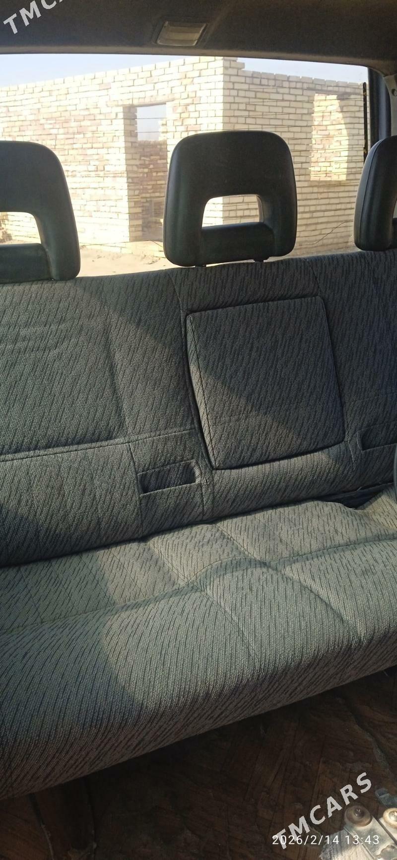 Mitsubishi L300 1994 - 58 000 TMT - Каракумский этрап - img 1