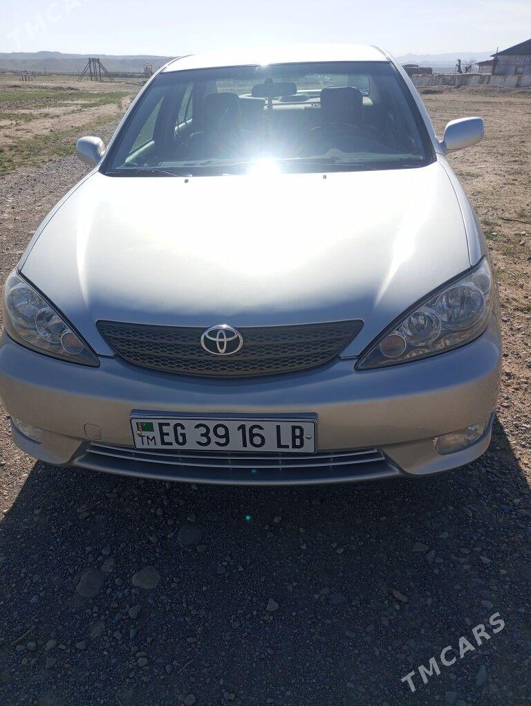 Toyota Camry 2002 - 165 000 TMT - Kaka - img 1