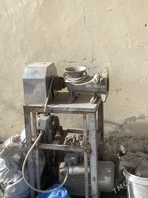 mal un stanoklar - Aşgabat - img 1