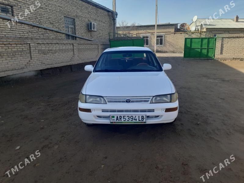 Toyota Corolla 1993 - 60 000 TMT - Сакар - img 1
