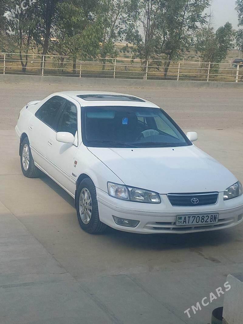 Toyota Camry 1998 - 142 000 TMT - Этрек - img 1
