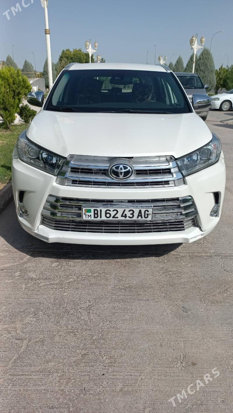 Toyota Highlander 2018 - 410 000 TMT - Aşgabat - img 1