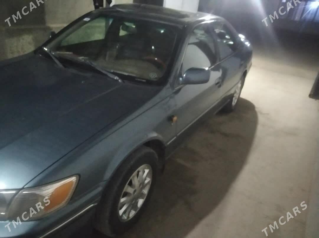 Toyota Camry 2000 - 140 000 TMT - Койтендаг - img 1