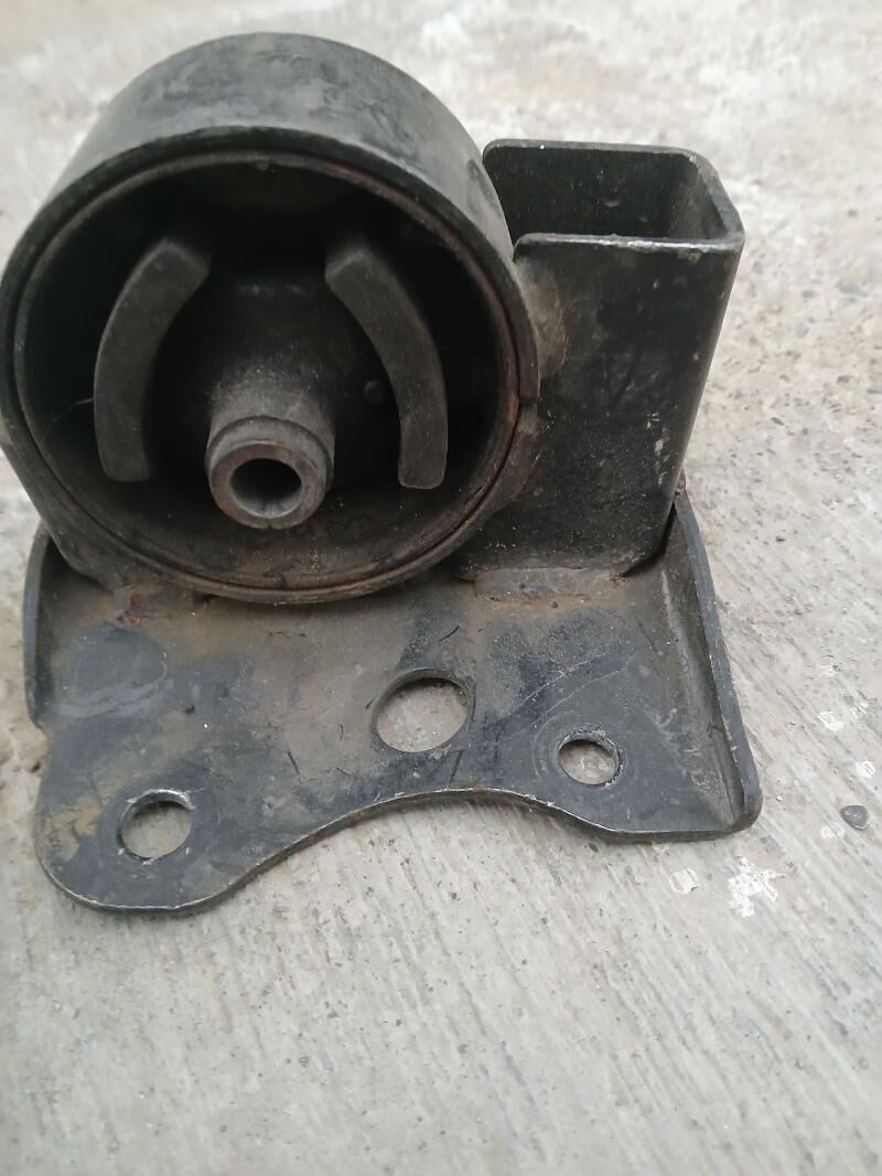 Nissan Sunny Padushka 250 TMT - Aşgabat - img 1