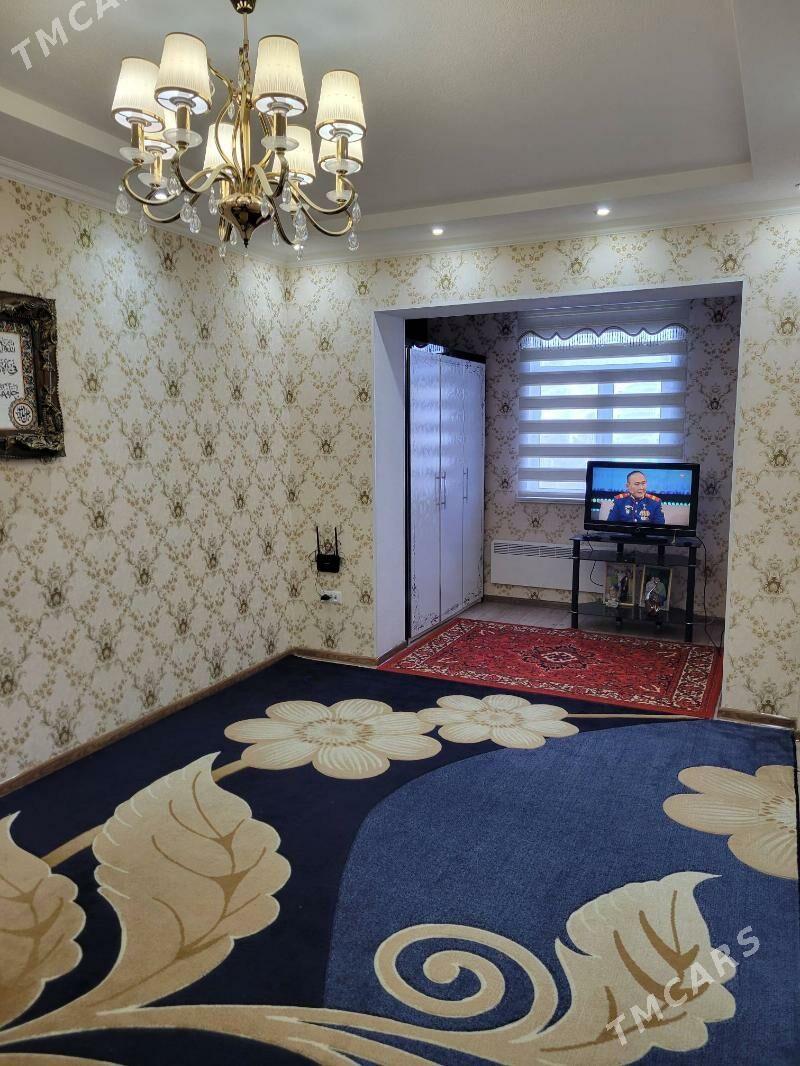 Satlyk jay - Mary - img 1