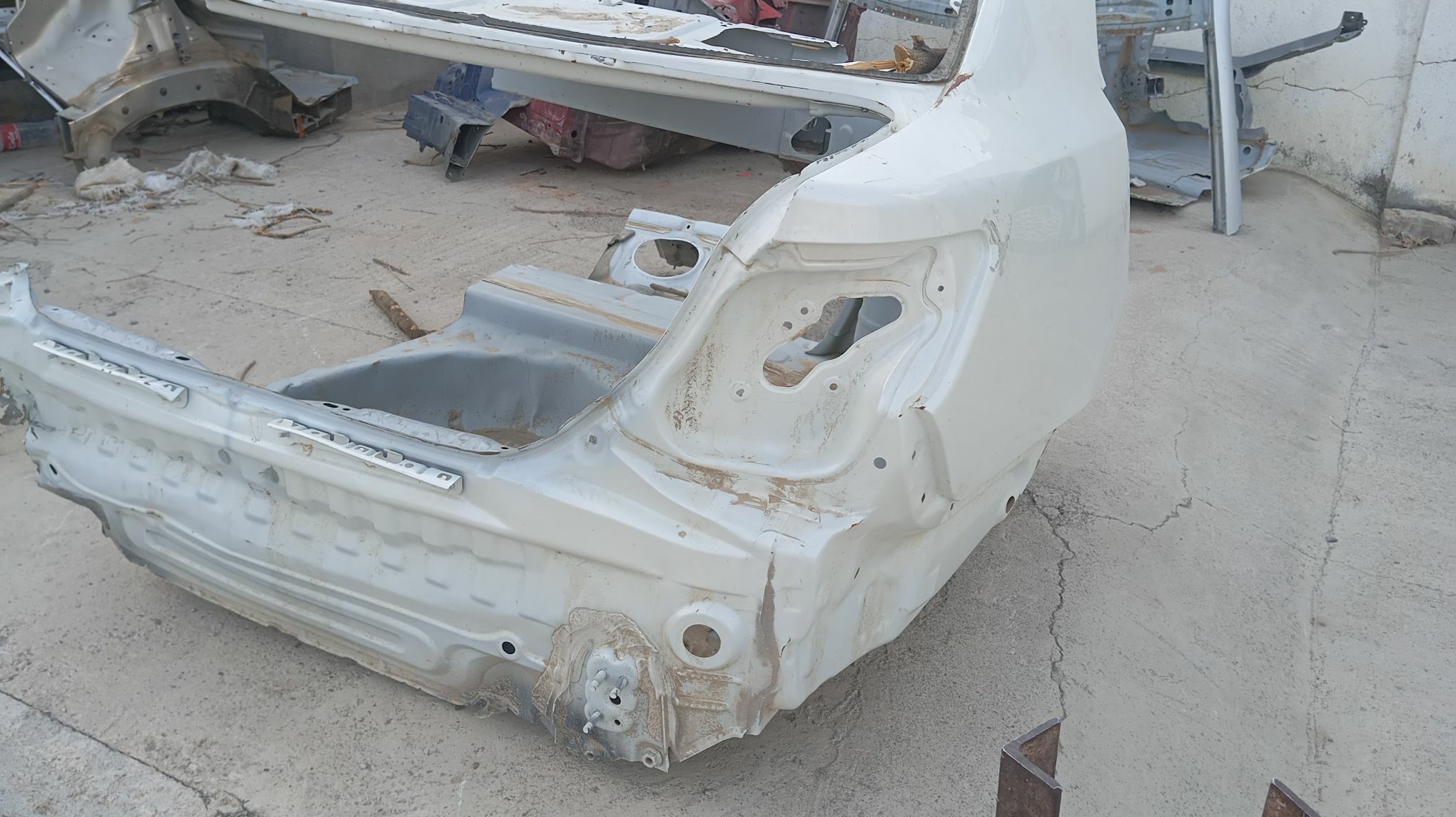 kyrlo palta kemry 1 600 TMT - Бедев - img 1