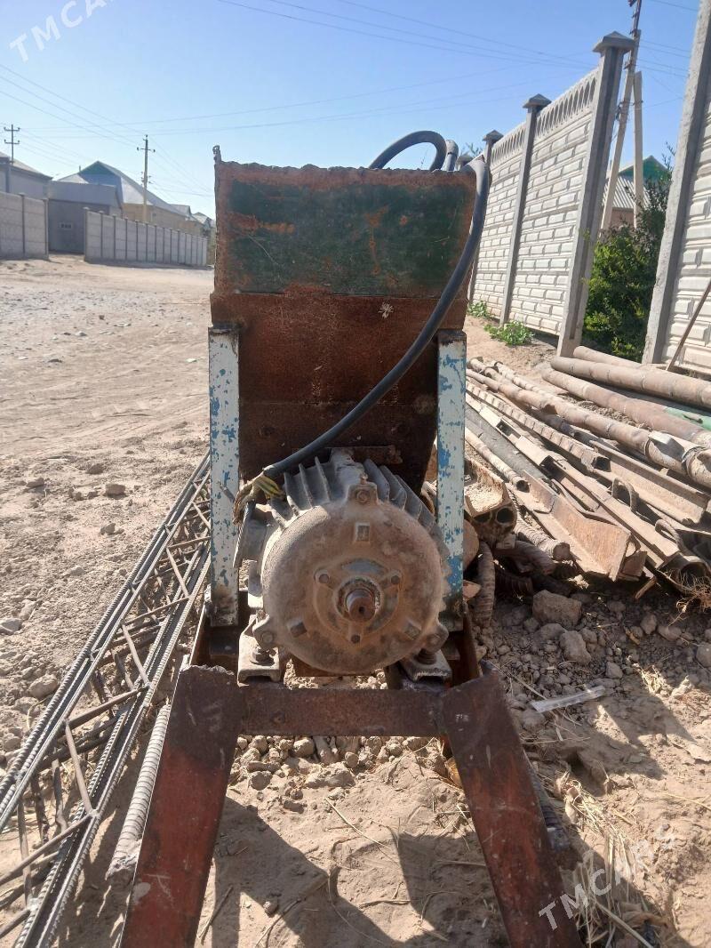 Kukruz patrak çykarỳan aparat - Murgap - img 1