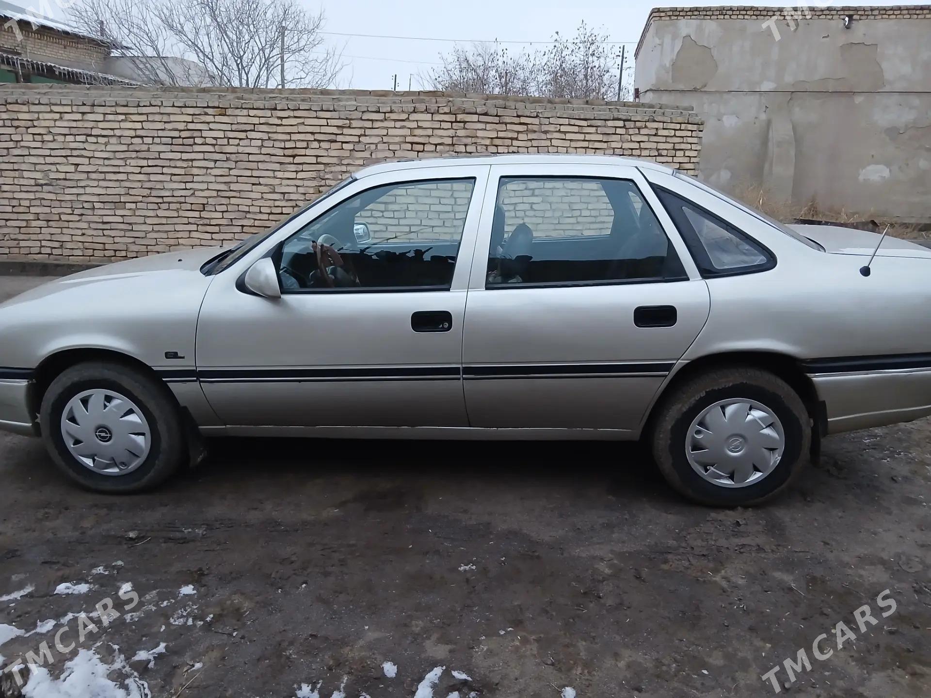 Opel Vectra 1992 - 40 000 TMT - Gubadag - img 1