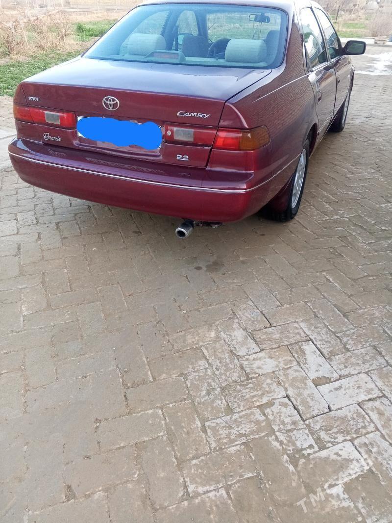 Toyota Camry 1998 - 150 000 TMT - Baýramaly - img 1
