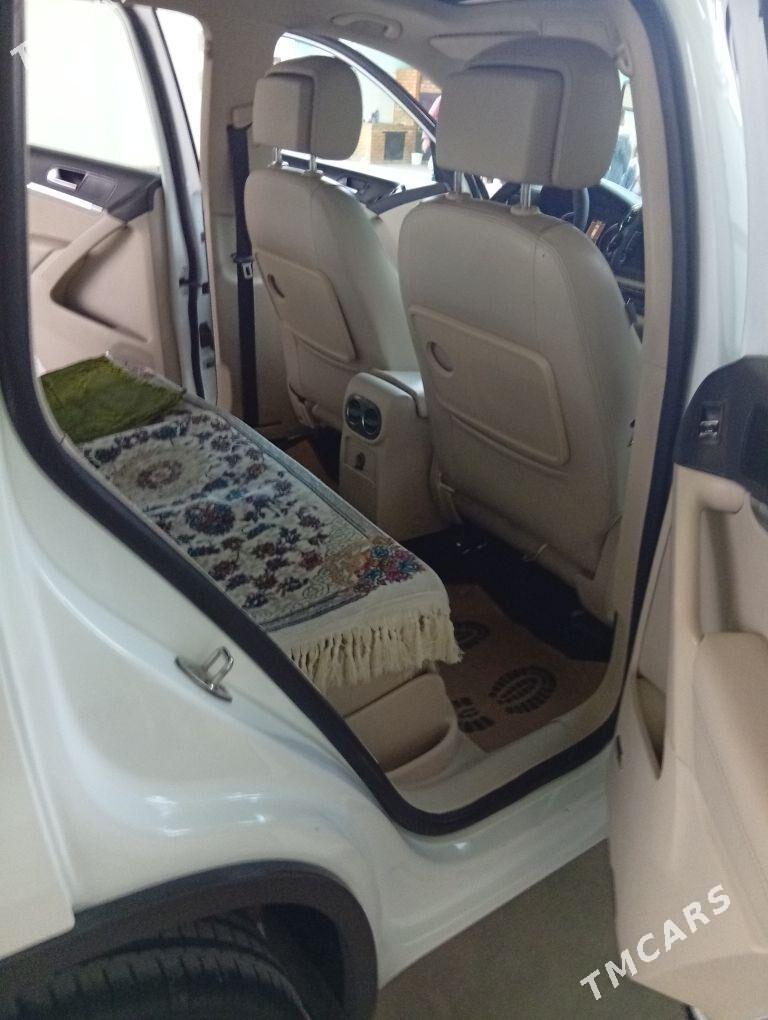 Volkswagen Tiguan 2011 - 185 000 TMT - Aşgabat - img 1