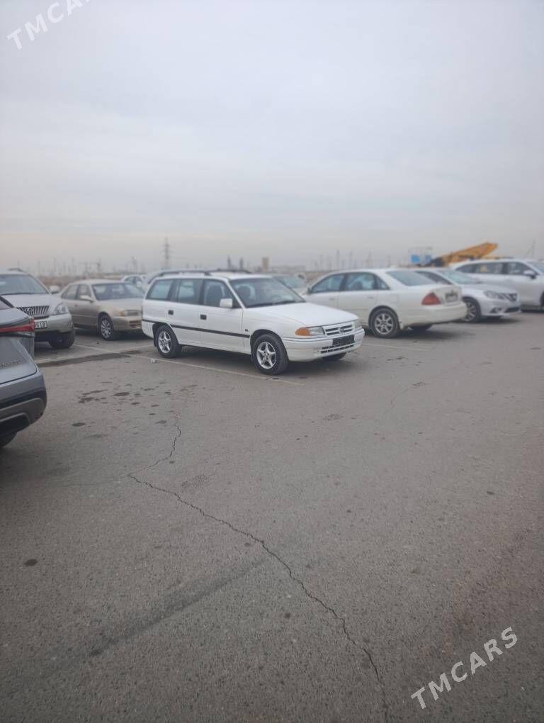 Opel Astra 1993 - 55 555 TMT - Türkmenabat - img 1