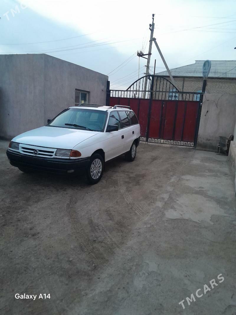 Opel Astra 1992 - 23 000 TMT - Wekilbazar - img 1