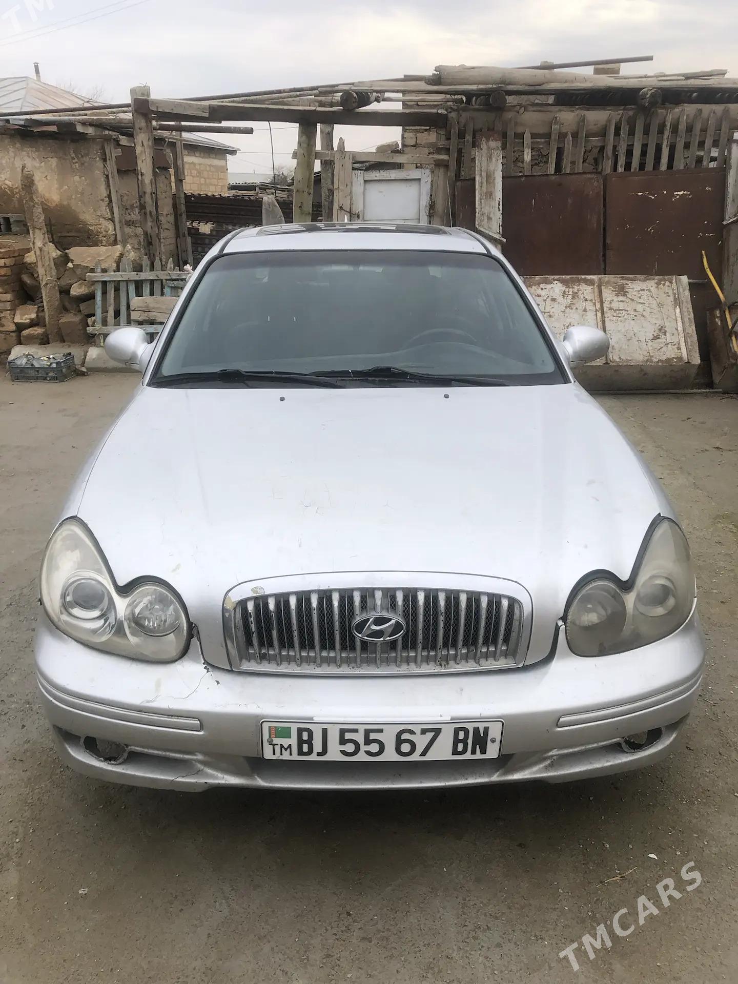 Hyundai Sonata 2002 - 55 000 TMT - Гызыларбат - img 1