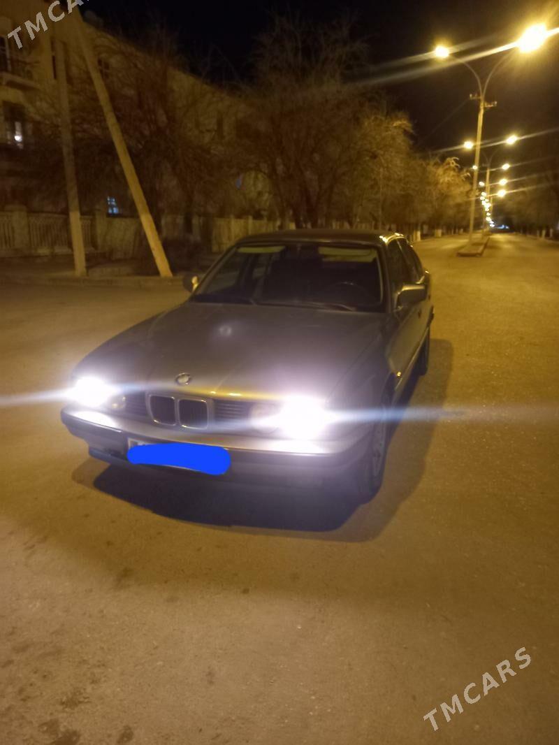 BMW 525 1991 - 70 000 TMT - Балканабат - img 1