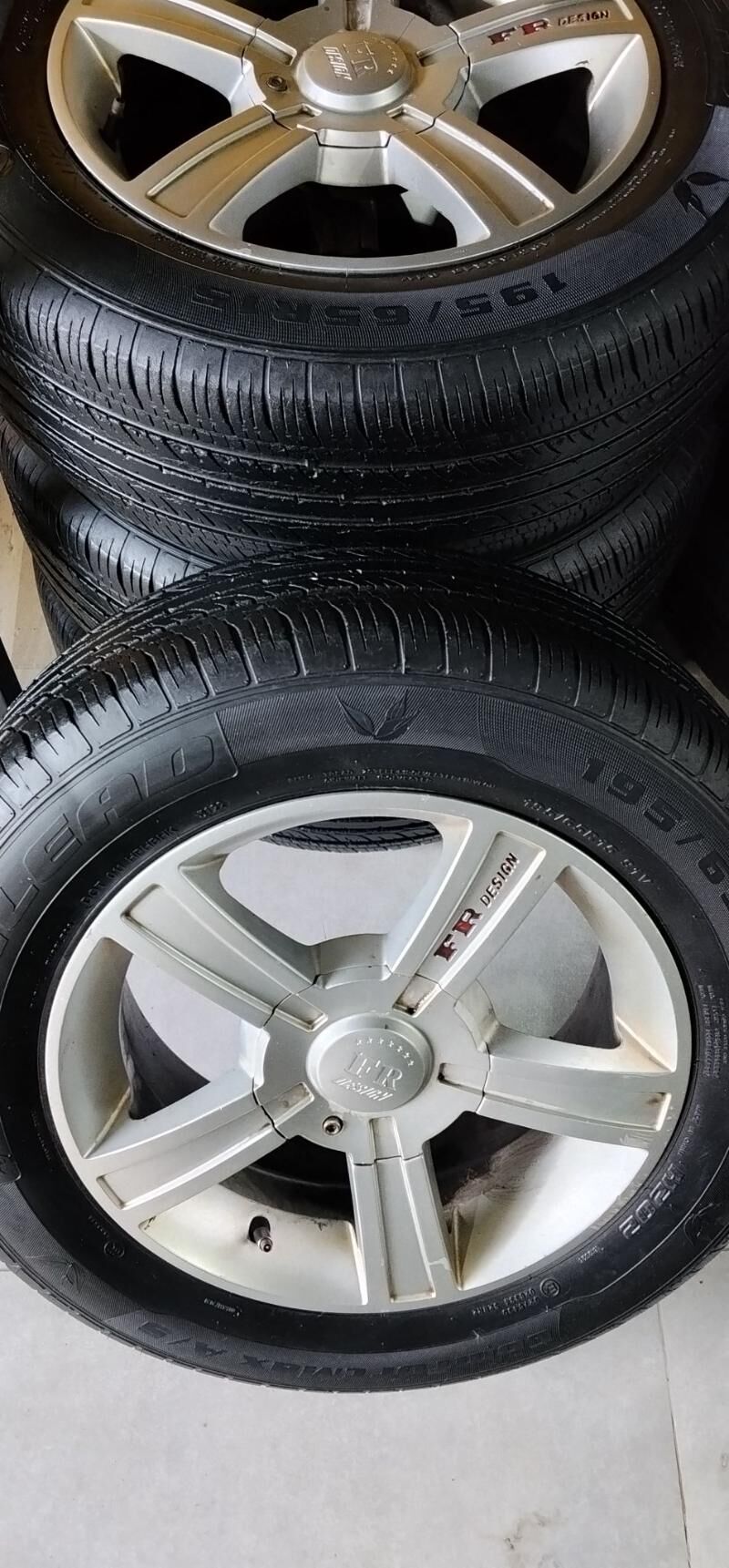 Toyota Disga Teker 15 lik 2 800 TMT - Гарадамак - img 1