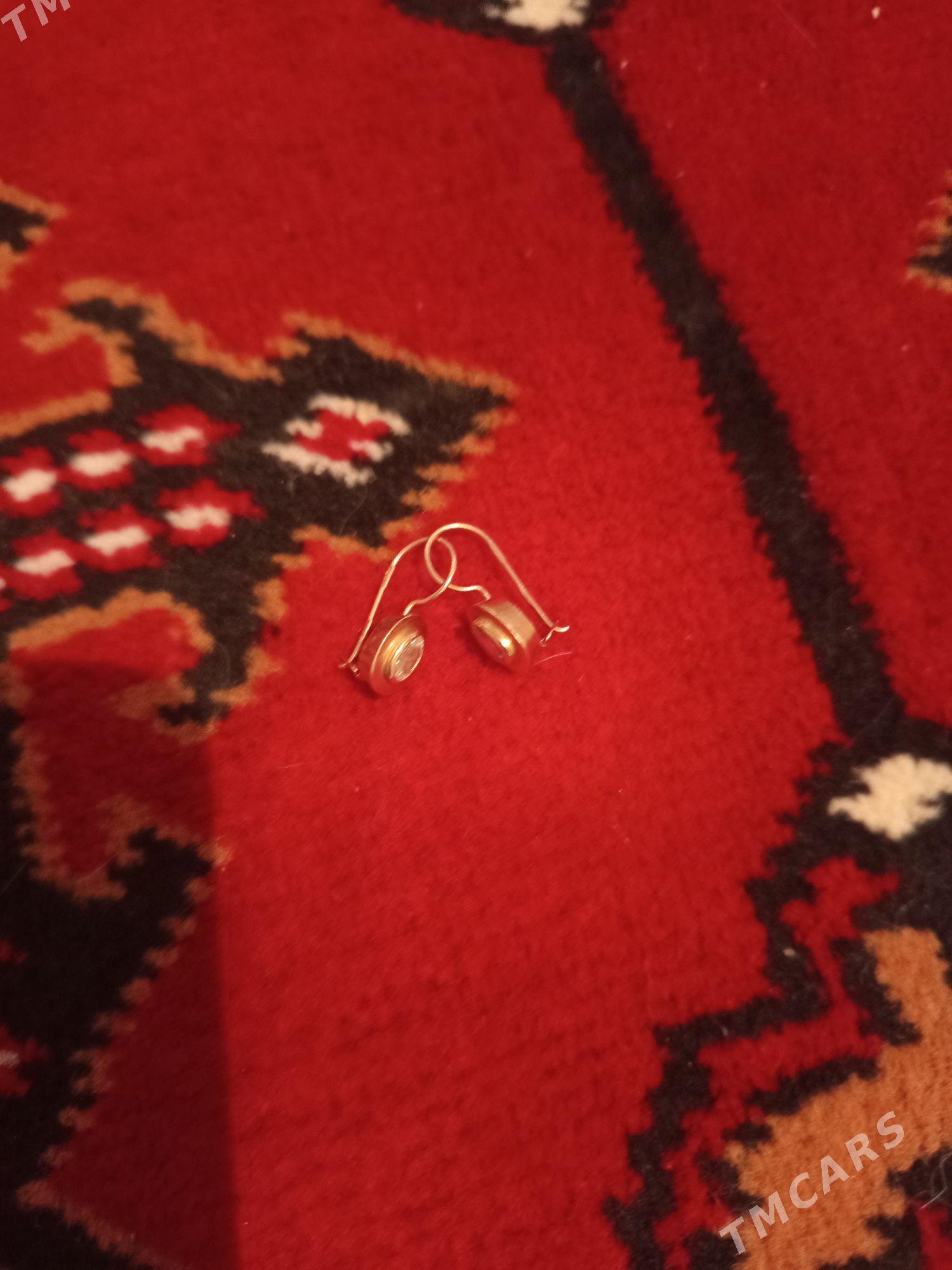 Gulak halka - етр. Туркменбаши - img 1