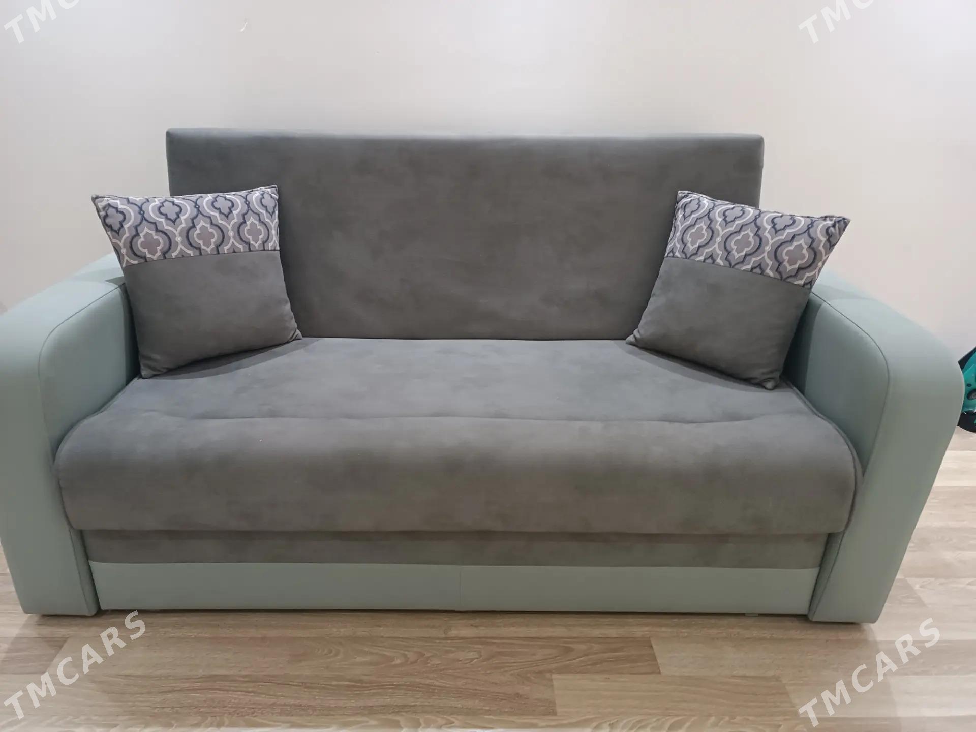 diwan raskladnoy - 9 mkr - img 1