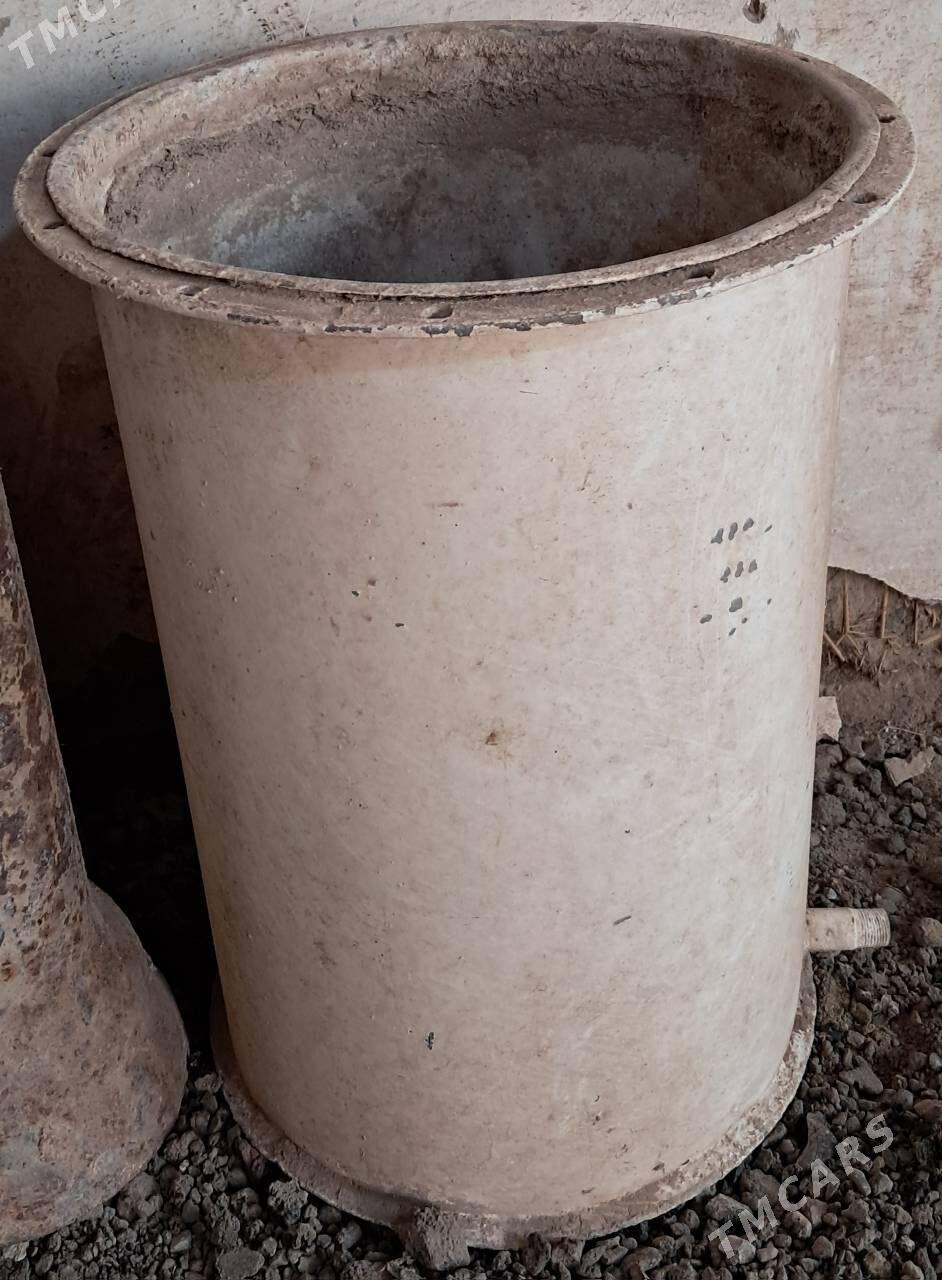 Demir Baçok ikki sany - Гурбансолтан Едже - img 1