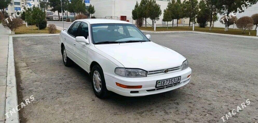 Toyota Camry 1995 - 34 000 TMT - Halaç - img 1