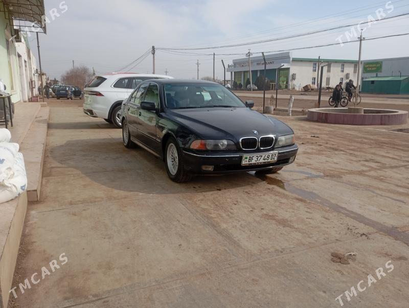 BMW E39 1998 - 100 000 TMT - Губадаг - img 1