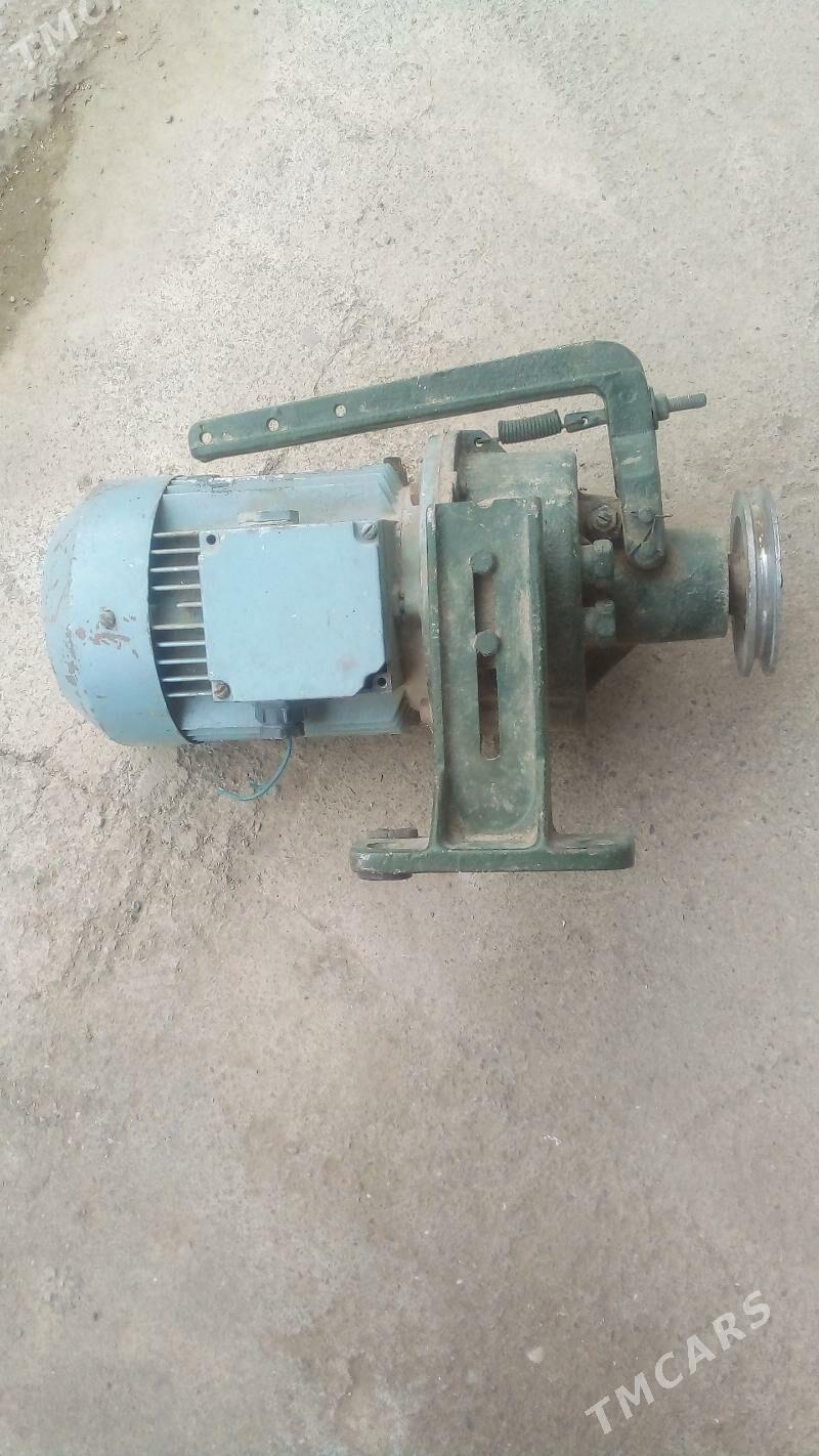 elektron mator - Гарадамак - img 1