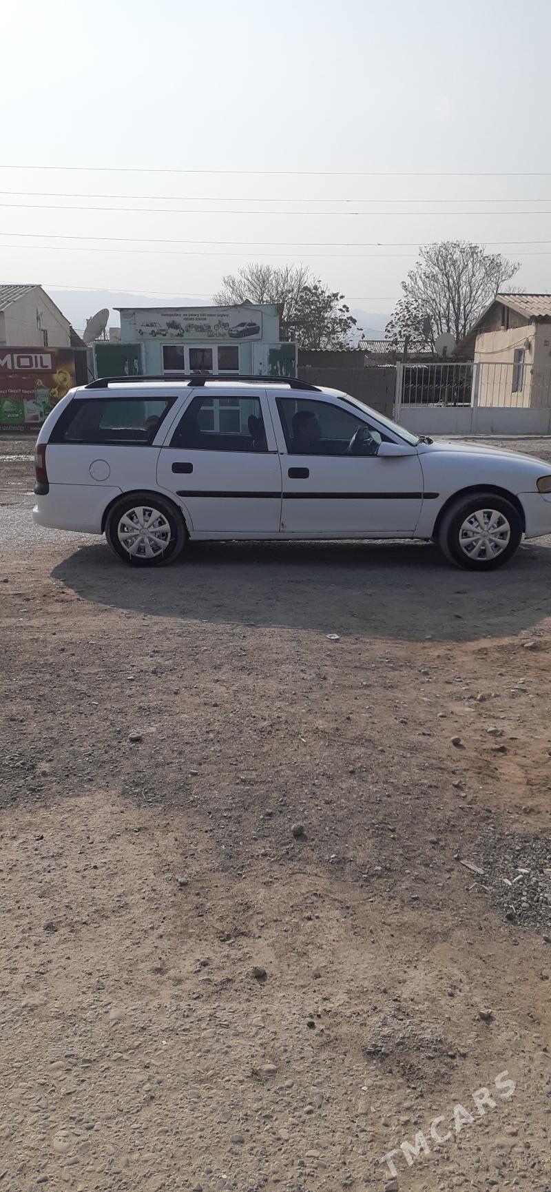 Opel Vectra 1998 - 40 000 TMT - Ak bugdaý etraby - img 1