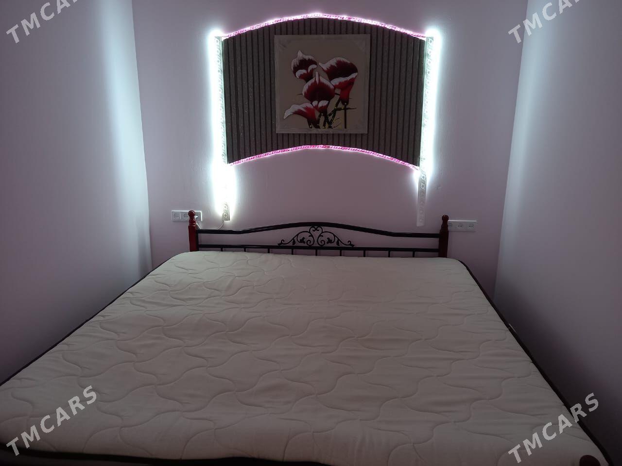 9мкр. 2ком. 3эт. 62м2 - 9 мкр - img 1