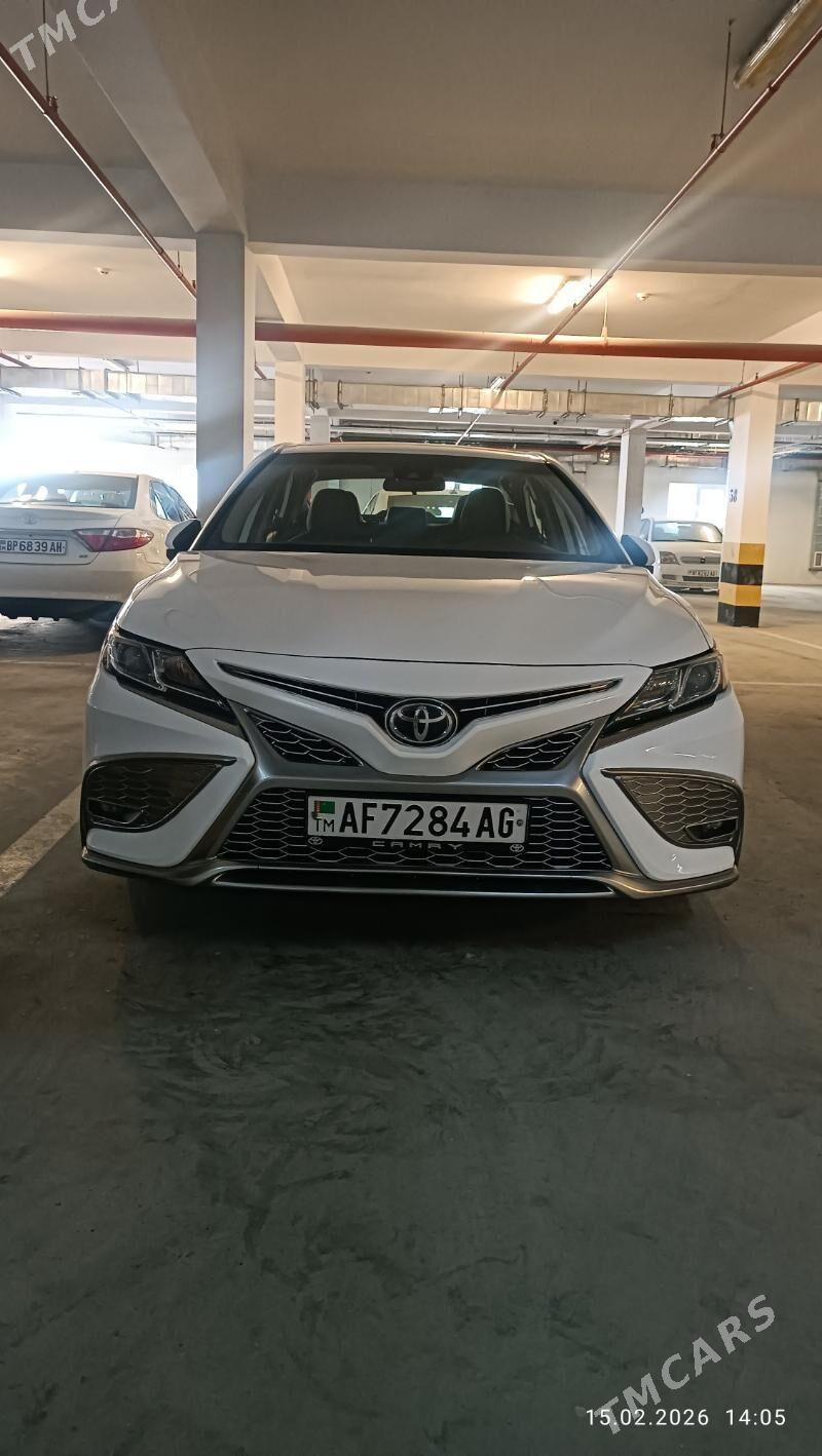 Toyota Camry 2021 - 310 000 TMT - Ашхабад - img 1