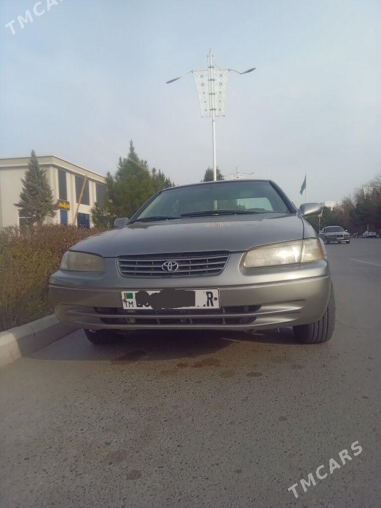 Toyota Camry 1998 - 130 000 TMT - Sakarçäge - img 1