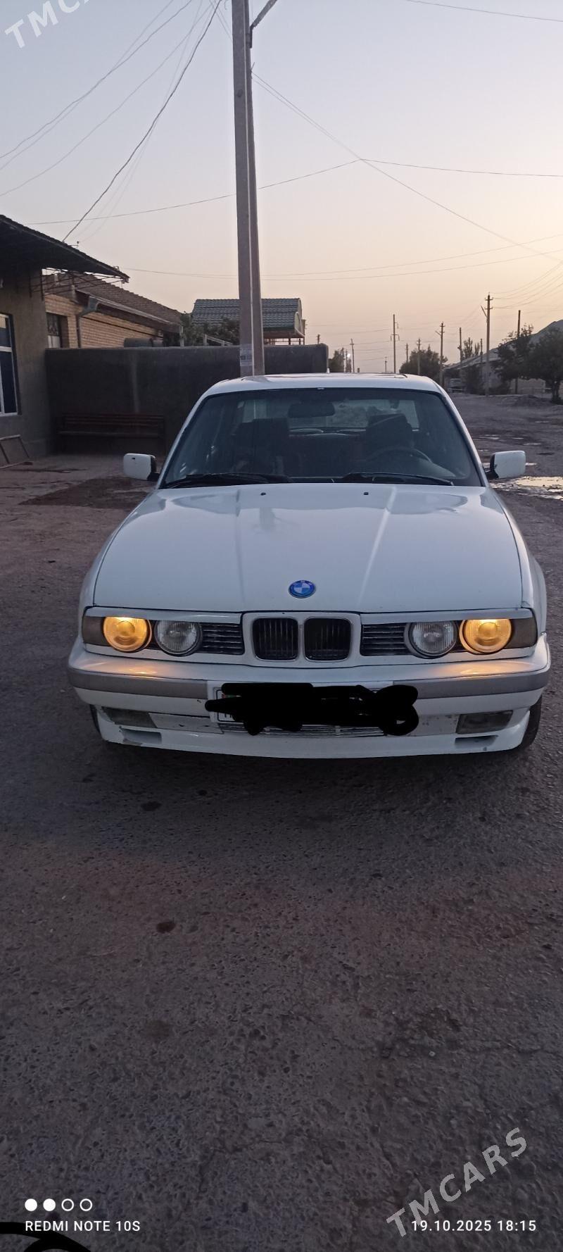 BMW 525 1990 - 78 000 TMT - Garabekewül - img 1