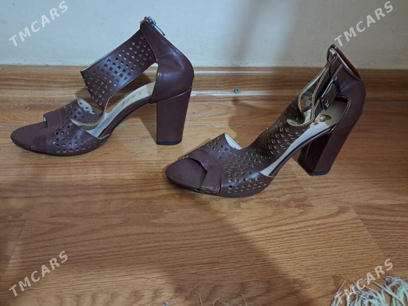 платья - Aşgabat - img 1