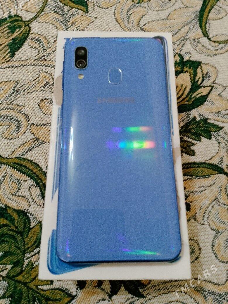 Samsung A40 - Ашхабад - img 1