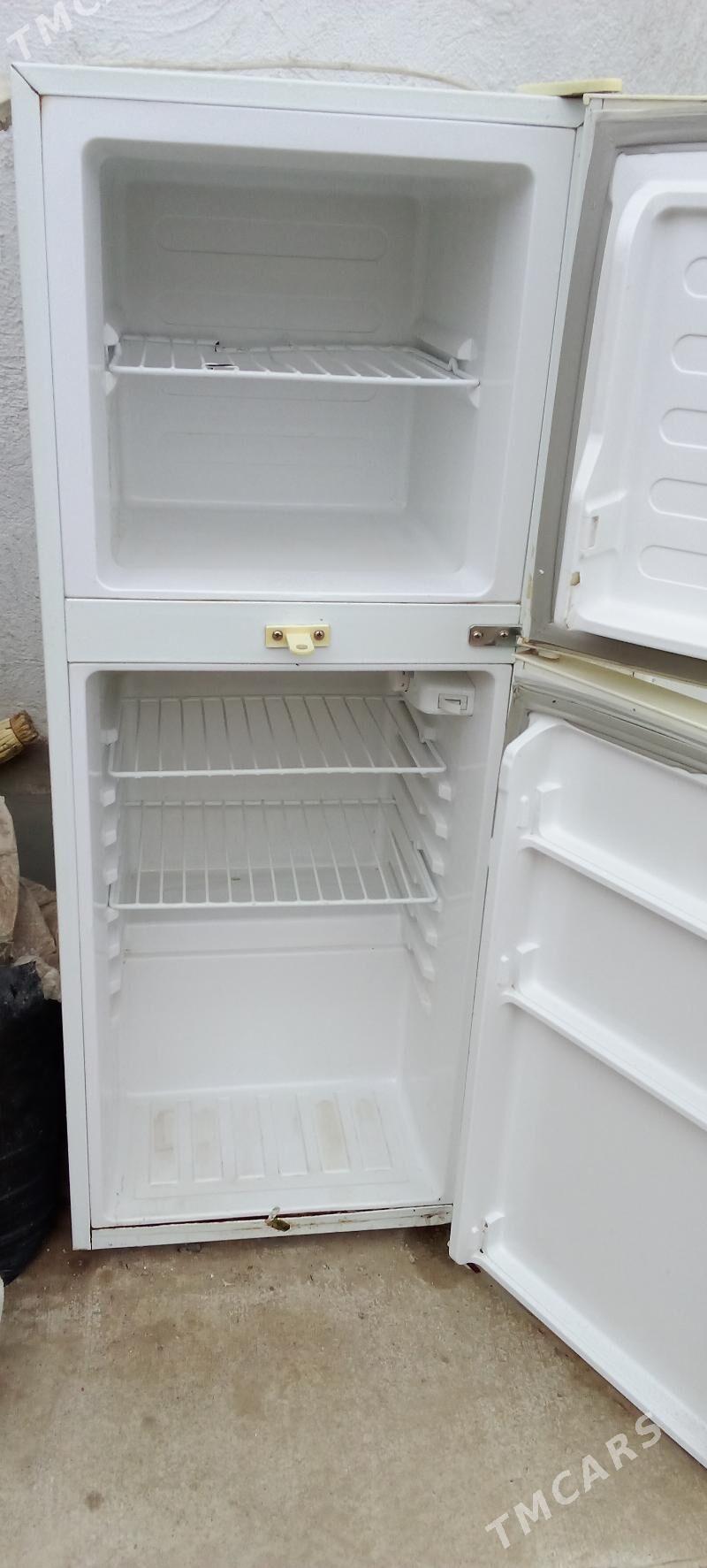 holodilnik - Büzmeýin - img 1